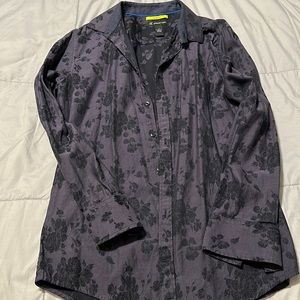 Men’s INC medium long sleeve floral slim fit button down shirt.